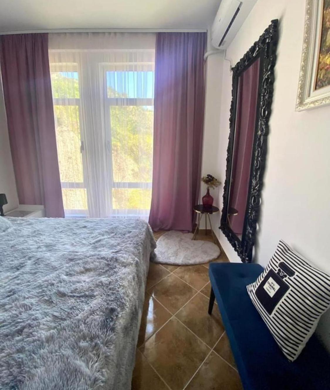2 Apartamento *